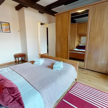 Aux Bijoux De - Le Saphir - 1 Parking Gratuit Lejlighed Colmar