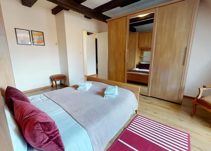 Aux Bijoux De - Le Saphir - 1 Parking Gratuit Apartment Colmar